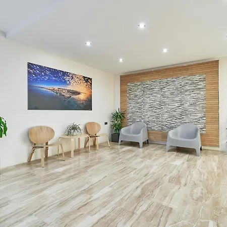 Kanu - Costa Apartment *